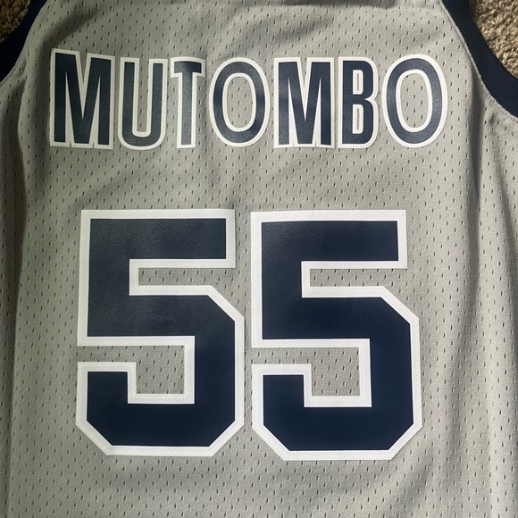 Georgetown University Dikembe Mutombo 90-91 Jersey - Picture 4 of 7